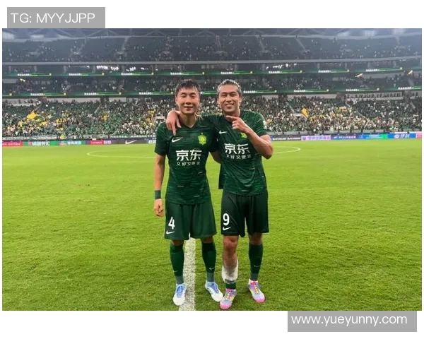 北京足球队强势领跑锦标赛积分榜73分领先其他球队争夺冠军 北京足球队强势领跑锦标赛积分榜73分领先其他球队争夺冠军