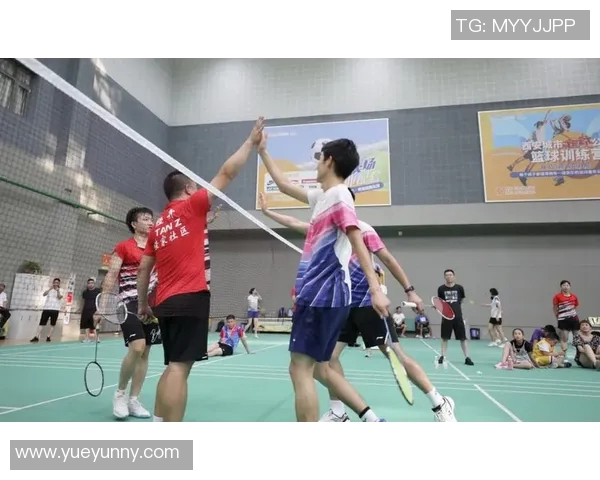 南京羽毛球队的节奏与风格分析：探索其在比赛中的战术运用与团队协作